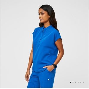 Rafaela Oversized Royal Blue Figs Scrub Top
